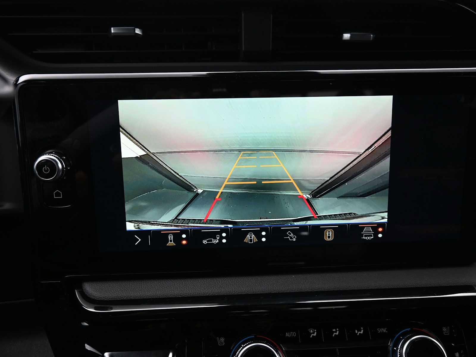 New 2026 GMC Sierra 2500 AT4 w/ AT4 Premium Plus Package image 14