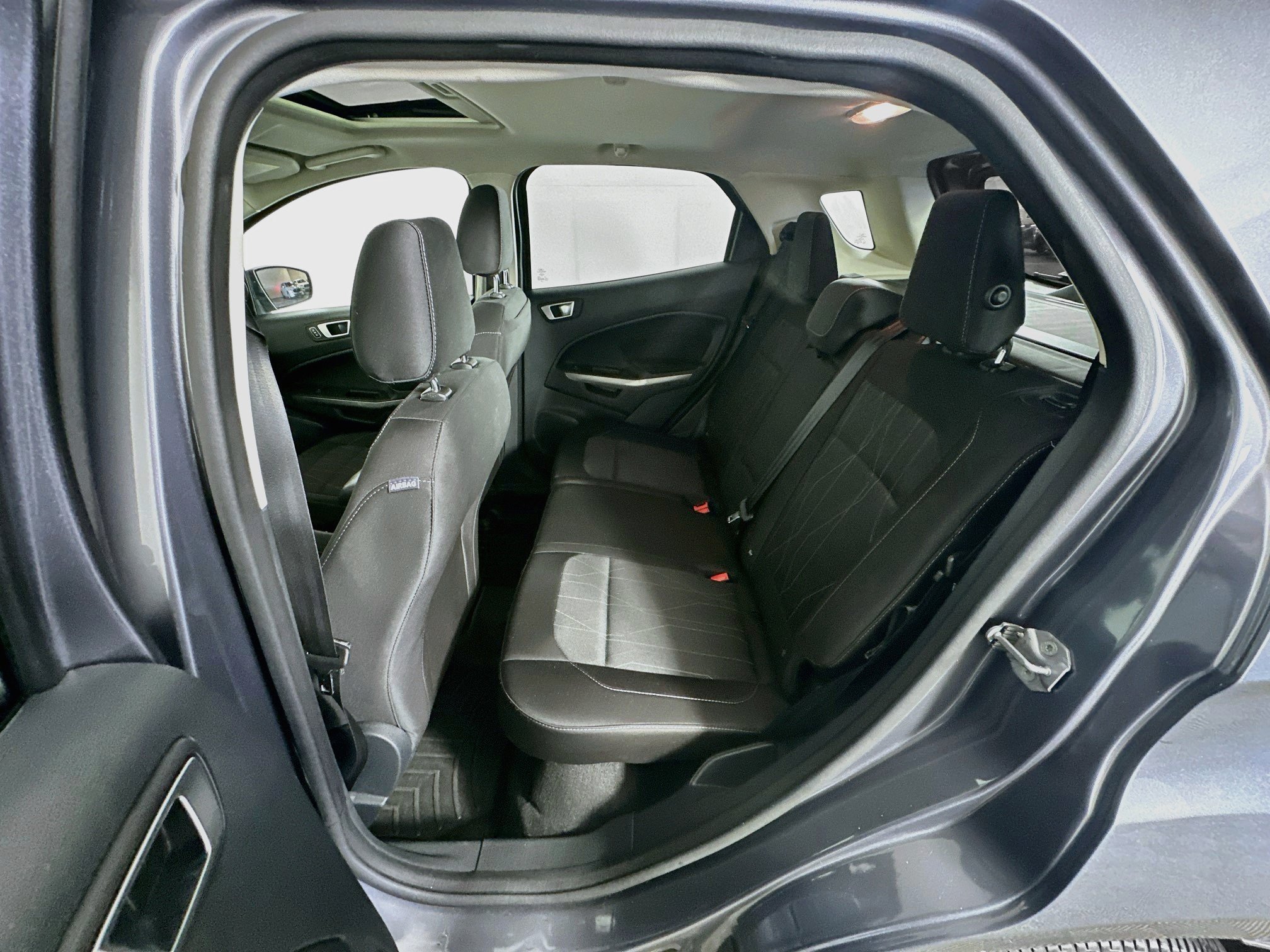 Used 2018 Ford EcoSport SE w/ SE Convenience Package FWD image 27