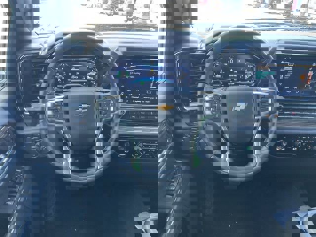 Used 2024 Chevrolet Silverado 1500 LT image 27