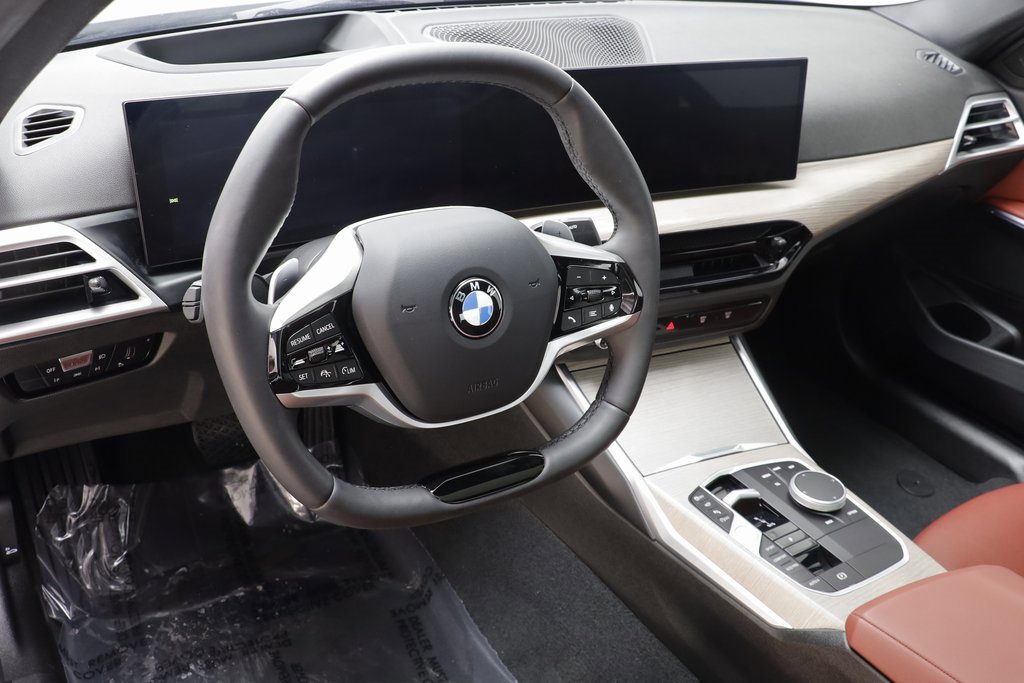 Certified 2025 BMW 330i xDrive Sedan image 7