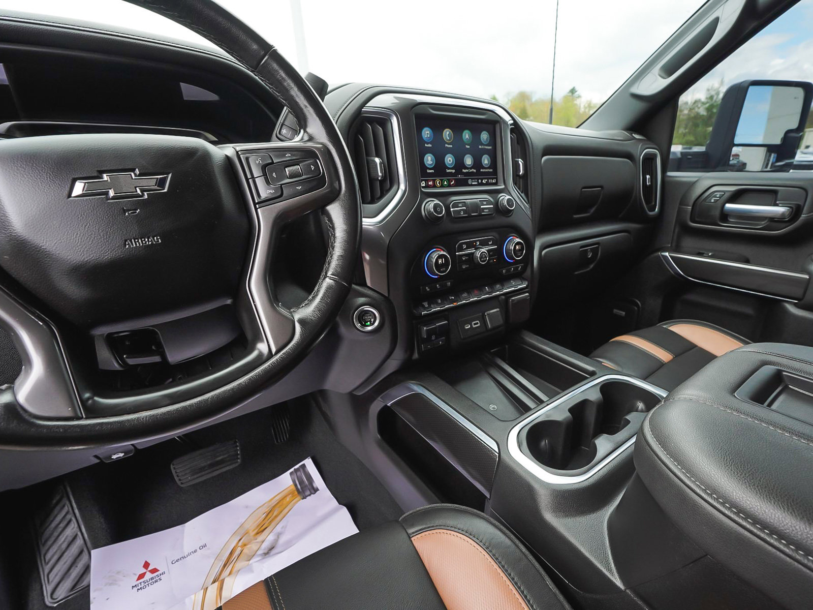 Used 2021 Chevrolet Silverado 2500 LTZ w/ Carhartt Edition AWD/4WD image 23