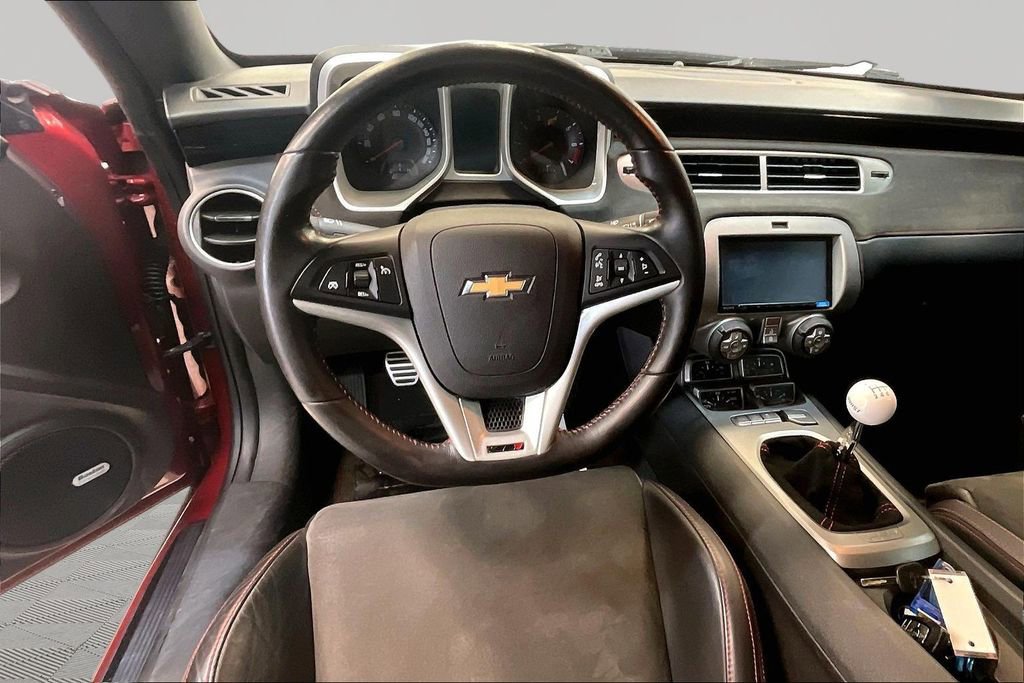 Used 2015 Chevrolet Camaro ZL1 RWD image 10