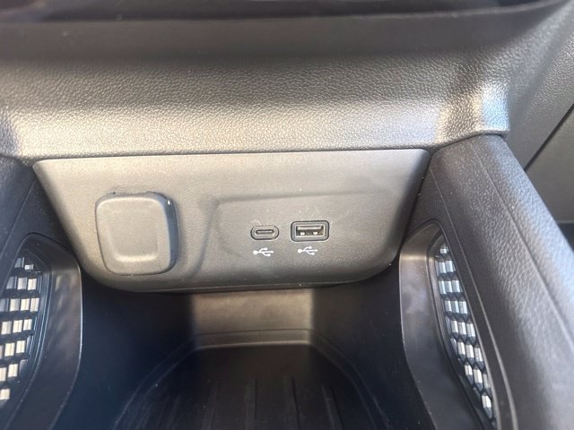 Used 2025 Chevrolet TrailBlazer LT FWD image 20