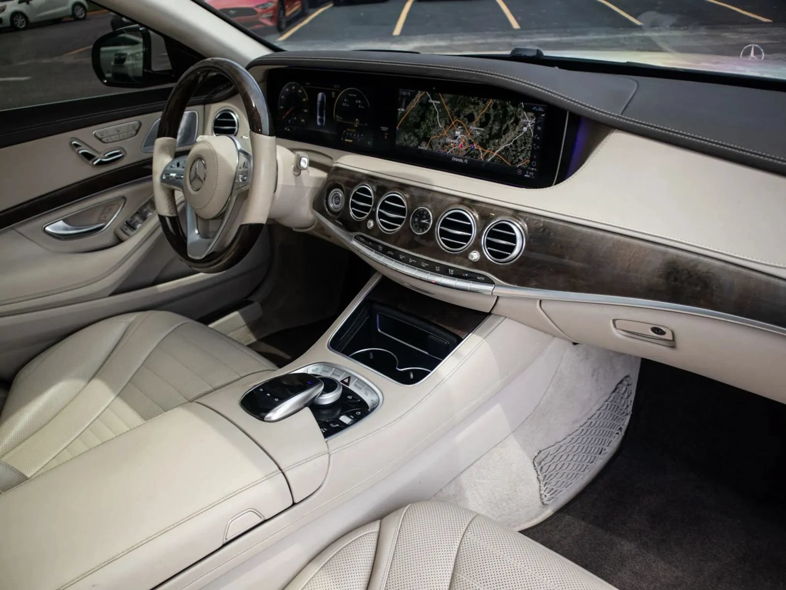 Used 2019 Mercedes-Benz S 560 Sedan w/ AMG Line Exterior image 17
