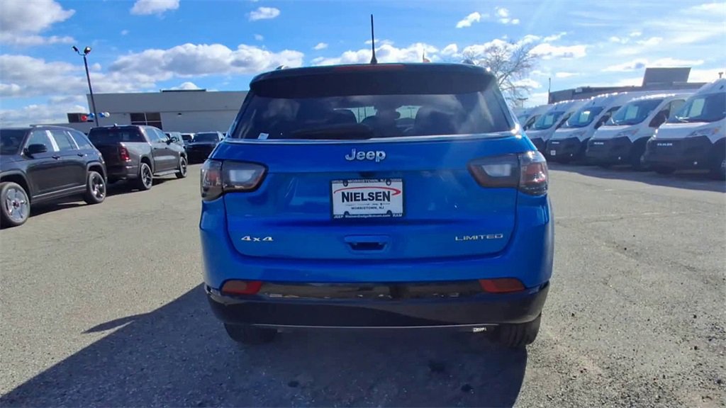 Certified 2024 Jeep Compass Limited w/ Elite Group image 7