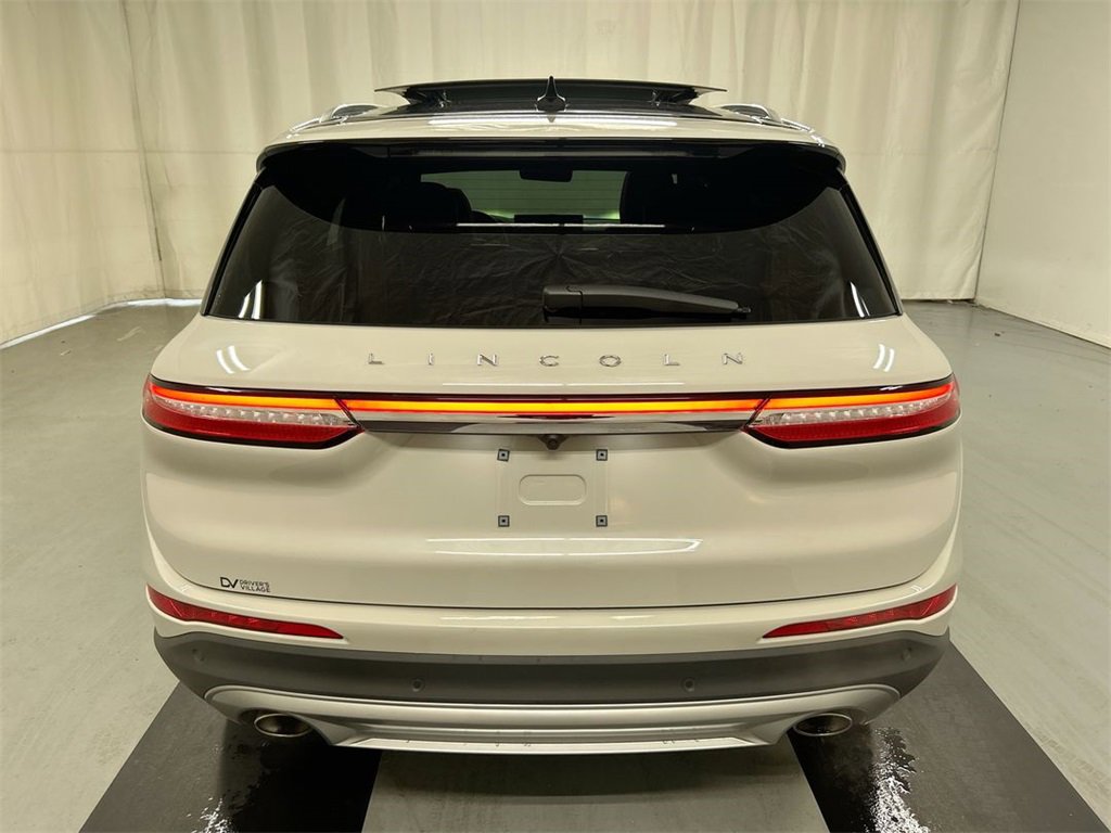 Used 2023 Lincoln Corsair Reserve w/ Equipment Group 201A image 22