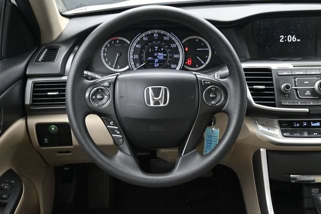 Used 2015 Honda Accord LX image 23