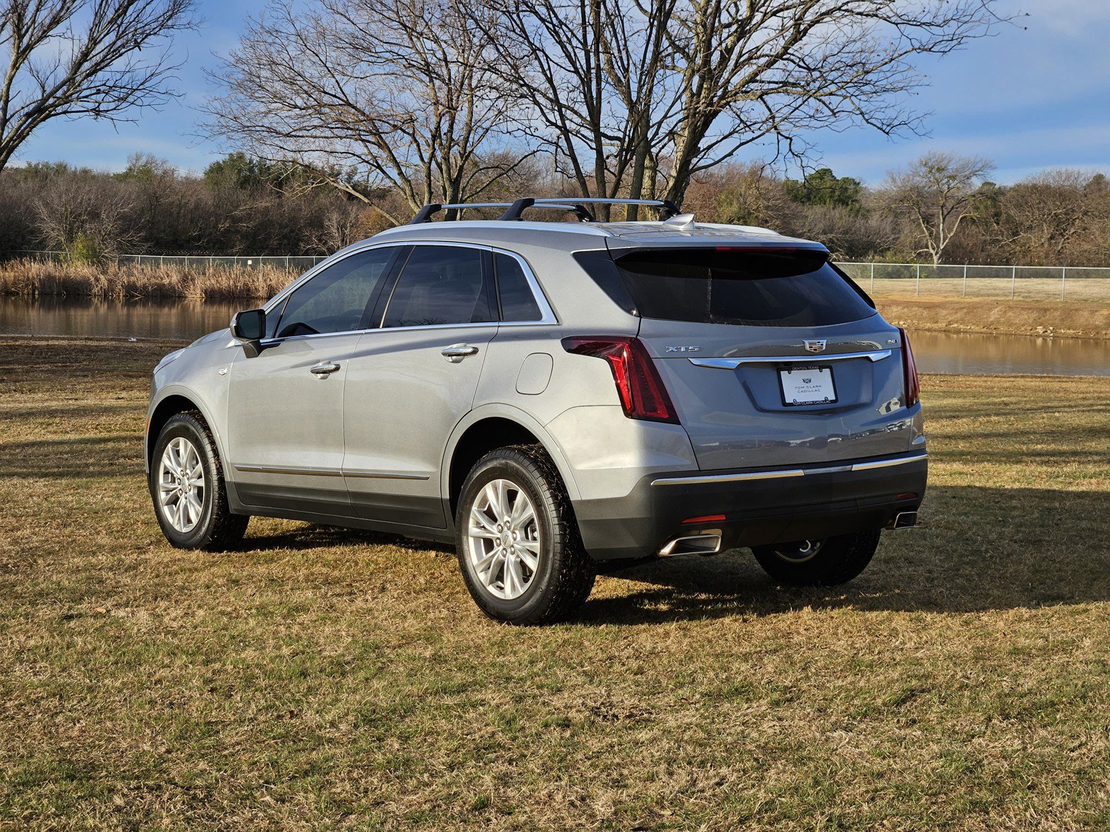 New 2026 Cadillac XT5 Luxury w/ LPO, Floor Liner Package FWD image 4