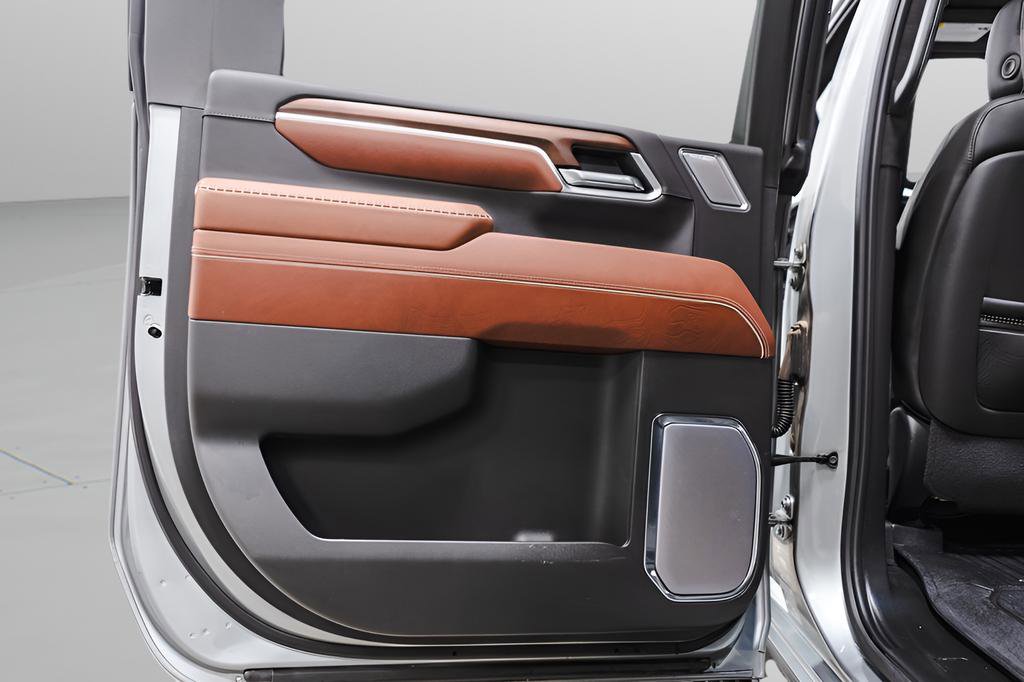 Used 2024 GMC Sierra 2500 Denali Ultimate image 32