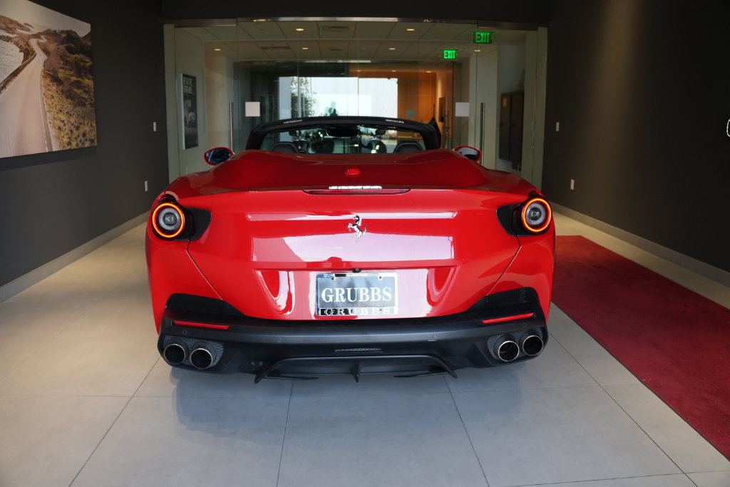 Used 2019 Ferrari Portofino RWD image 62