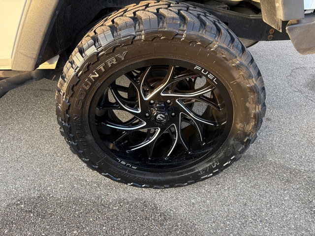 Used 2017 Jeep Wrangler Sport w/ Quick Order Package 24S AWD/4WD image 25