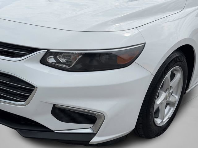 Used 2018 Chevrolet Malibu LS FWD image 28