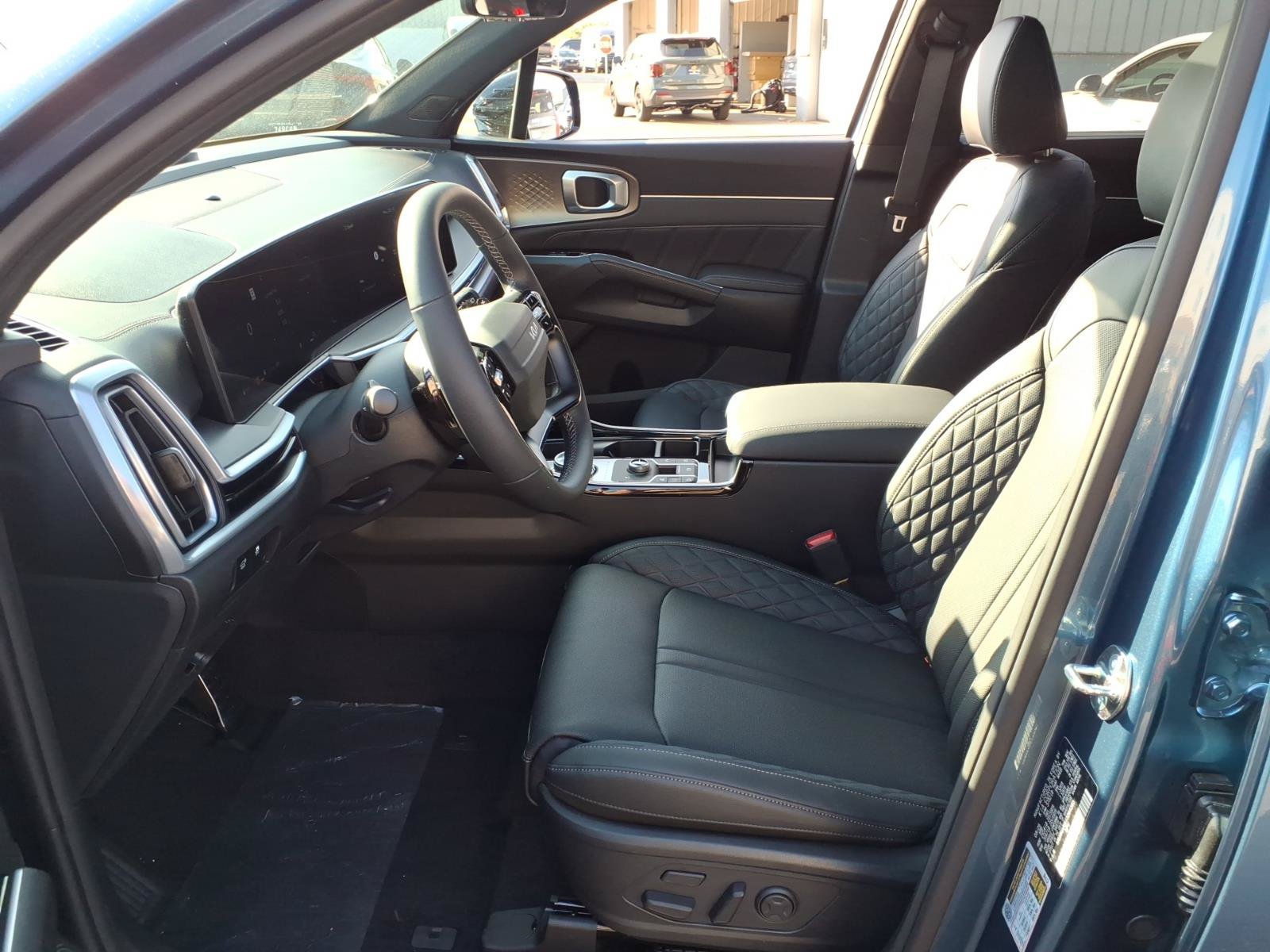 New 2026 Kia Sorento SX Prestige AWD/4WD image 4