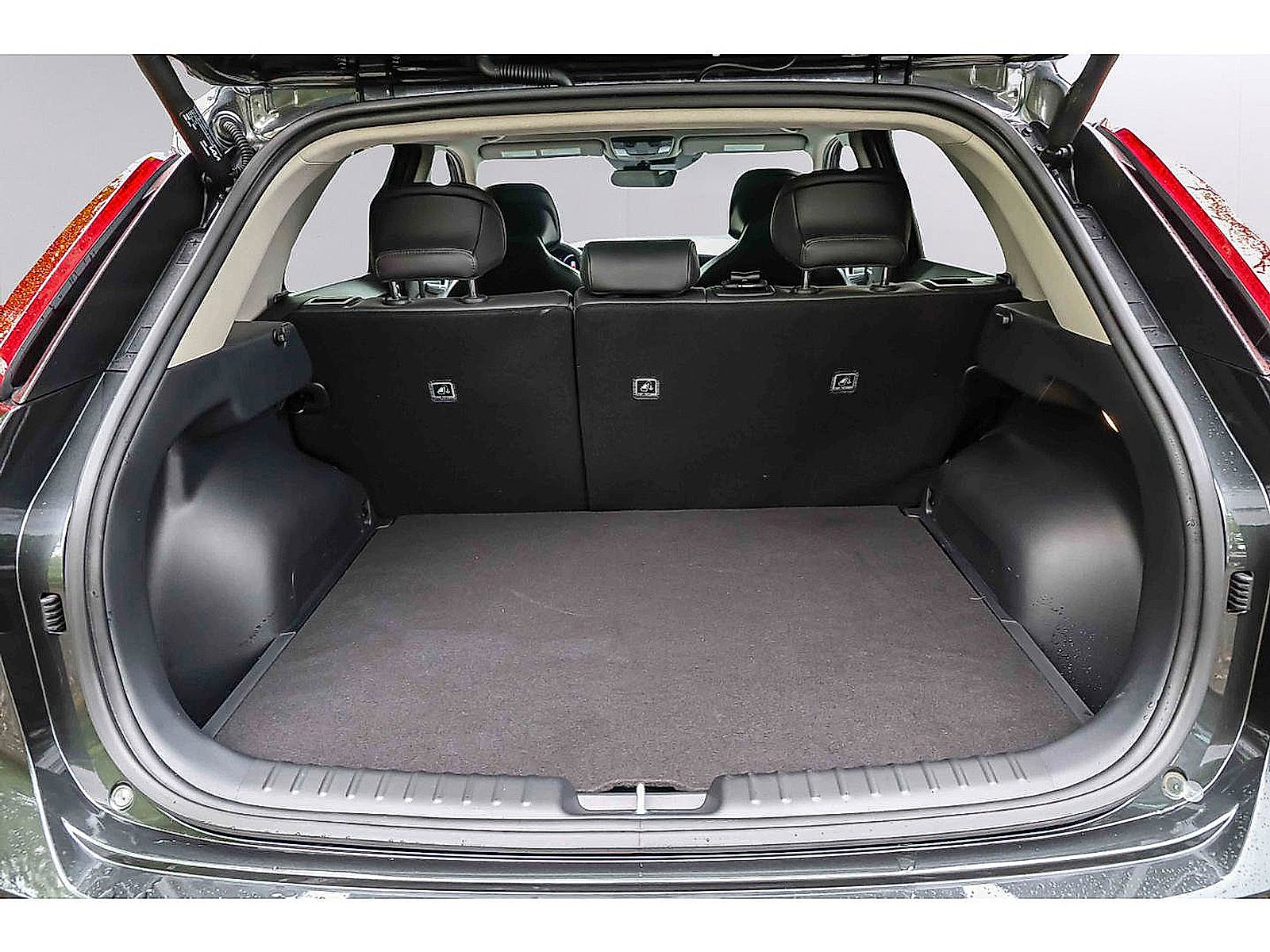 Certified 2025 Kia Niro Wind w/ Wind Preserve Package FWD image 8
