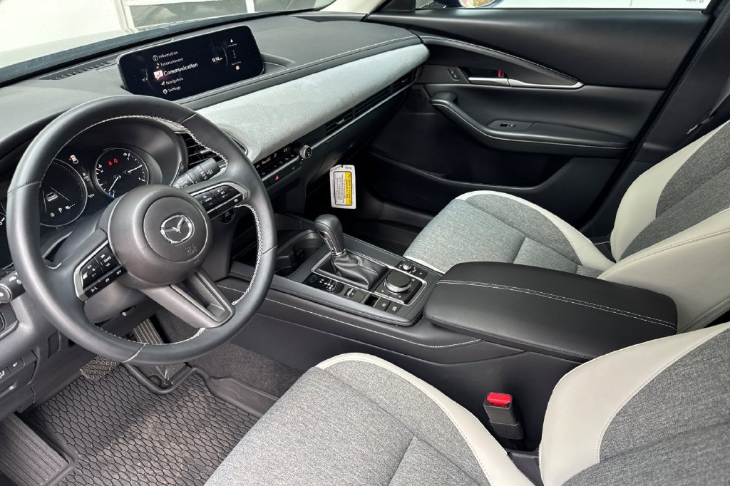Certified 2026 MAZDA CX-30 AWD 2.5 S image 12