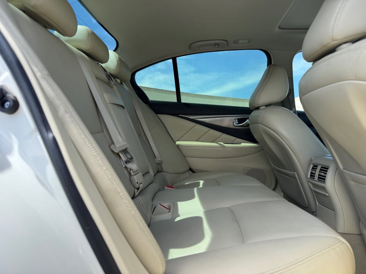 Used 2017 INFINITI Q50 Signature Edition image 19