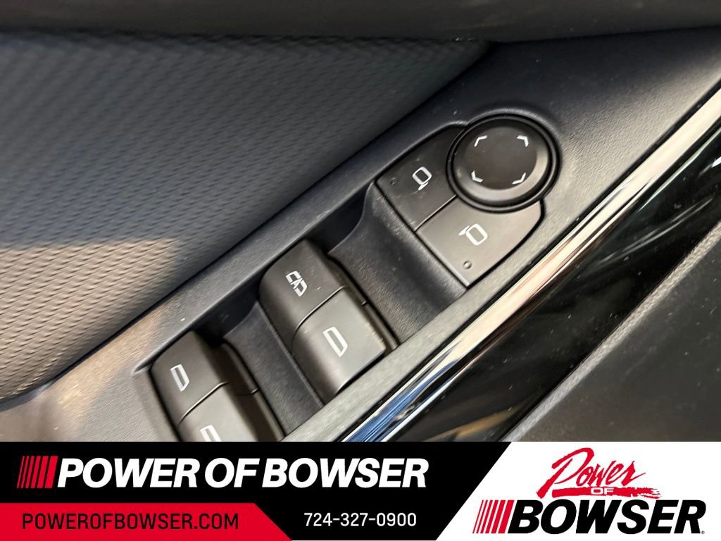 New 2026 Chevrolet Equinox LT w/ Midnight Edition image 7