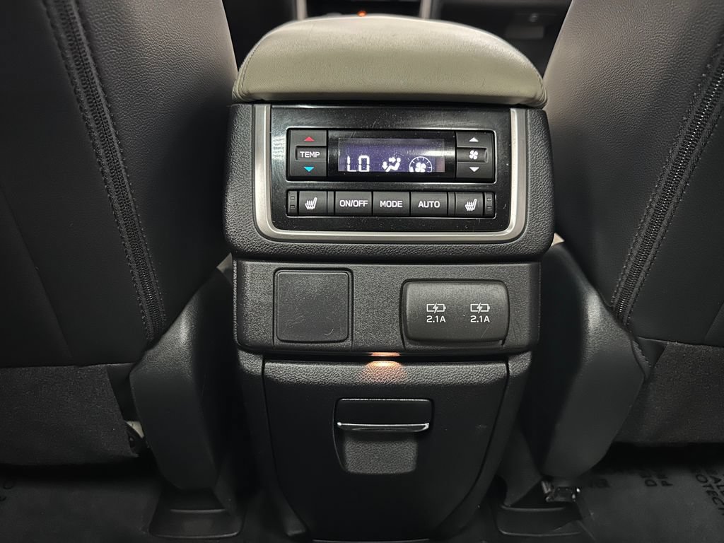 Used 2022 Subaru Ascent Limited w/ Technology Package AWD/4WD image 24