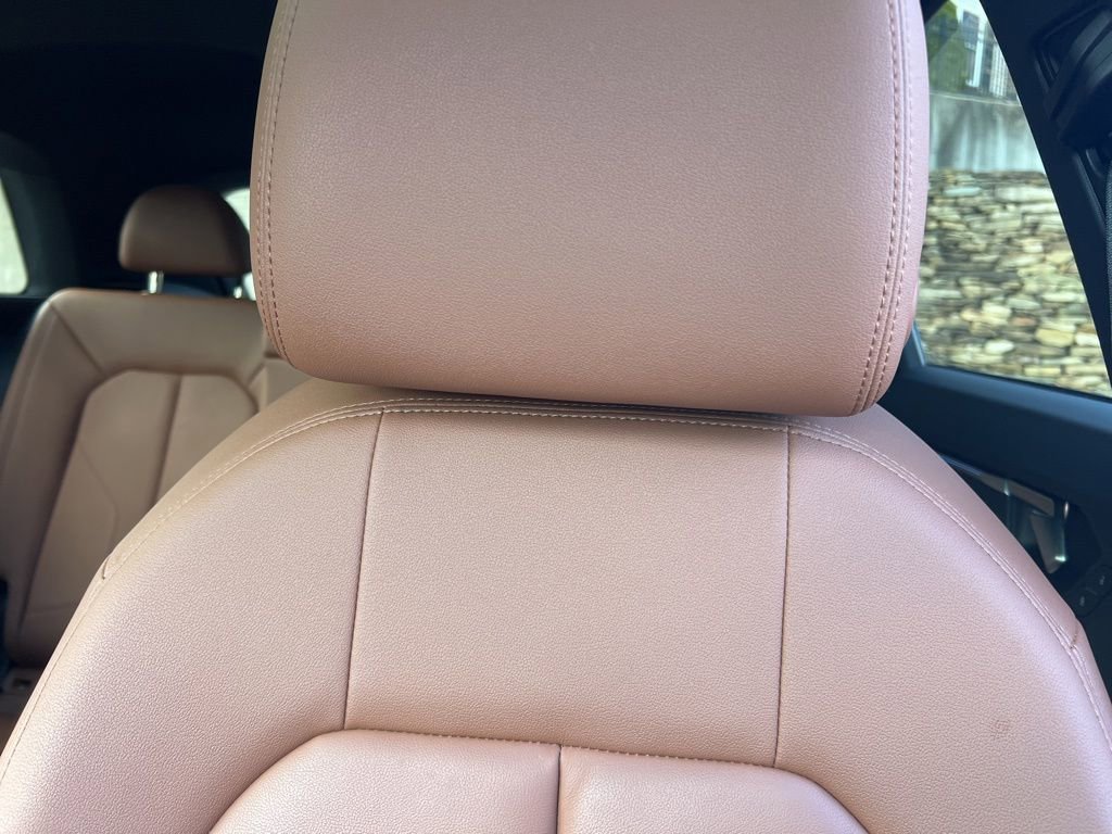 Used 2024 Audi Q3 2.0T Premium Plus w/ Premium Plus Package image 19