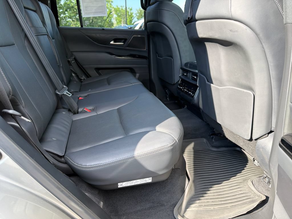 Used 2023 Lexus LX 600 4WD w/ Appearance Package image 46
