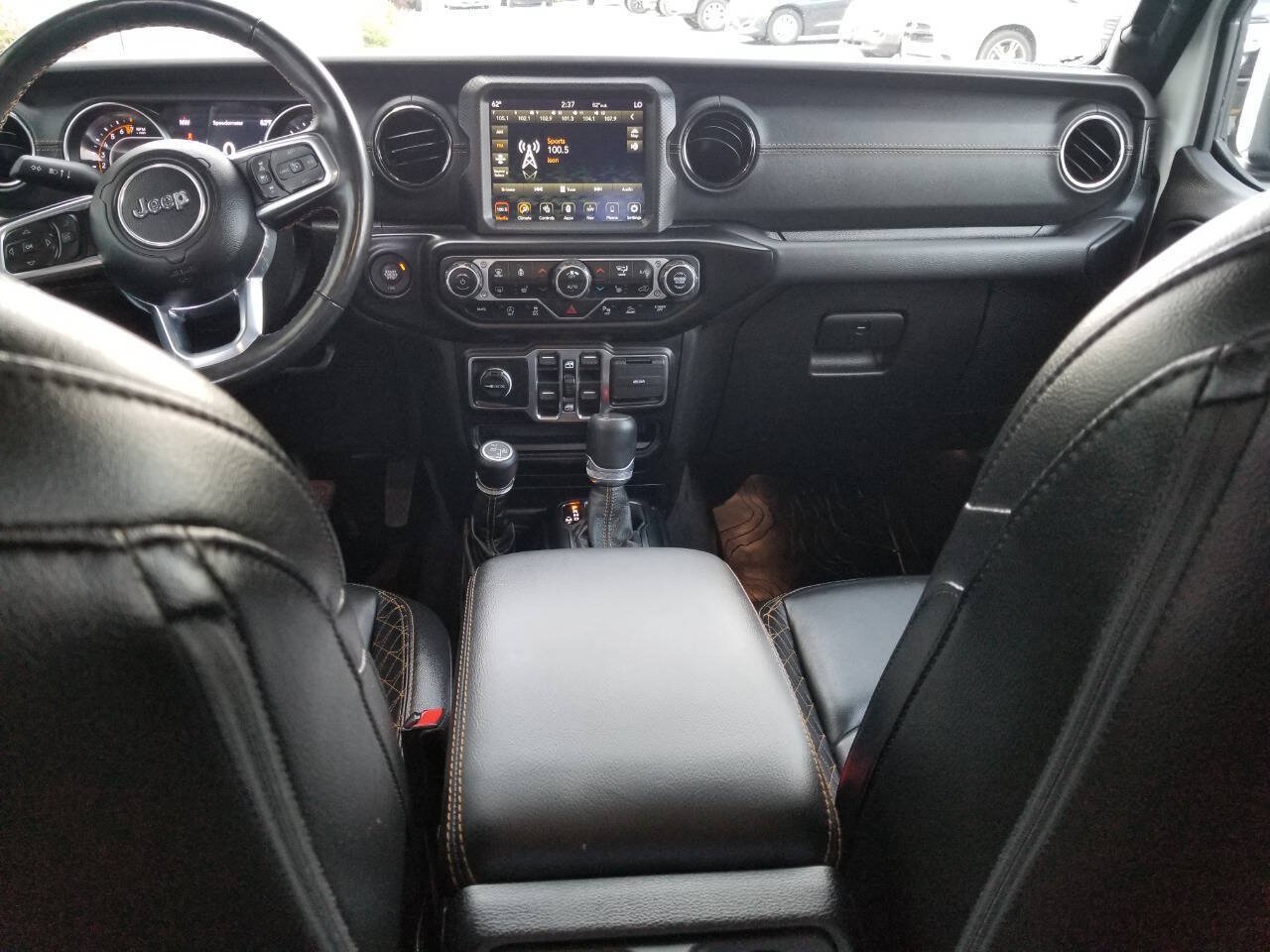 Used 2021 Jeep Gladiator Overland AWD/4WD image 15