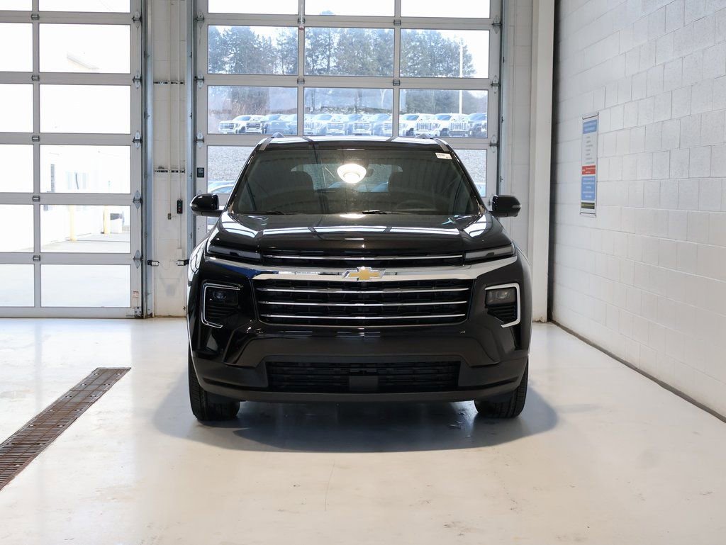 New 2026 Chevrolet Traverse LT w/ Enhanced Driving Package image 5