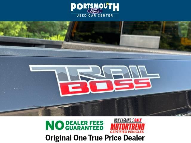 Used 2023 Chevrolet Silverado 1500 LT Trail Boss w/ Convenience Package II image 21