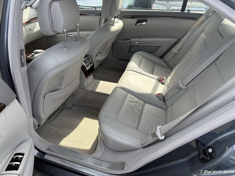 Used 2010 Mercedes-Benz S 550 image 12