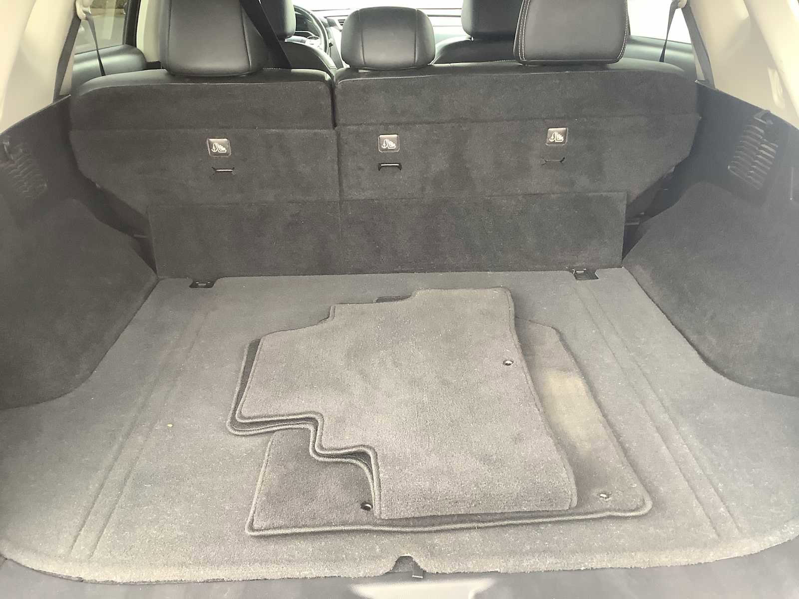 Used 2018 Nissan Murano SL w/ Moonroof Package image 14