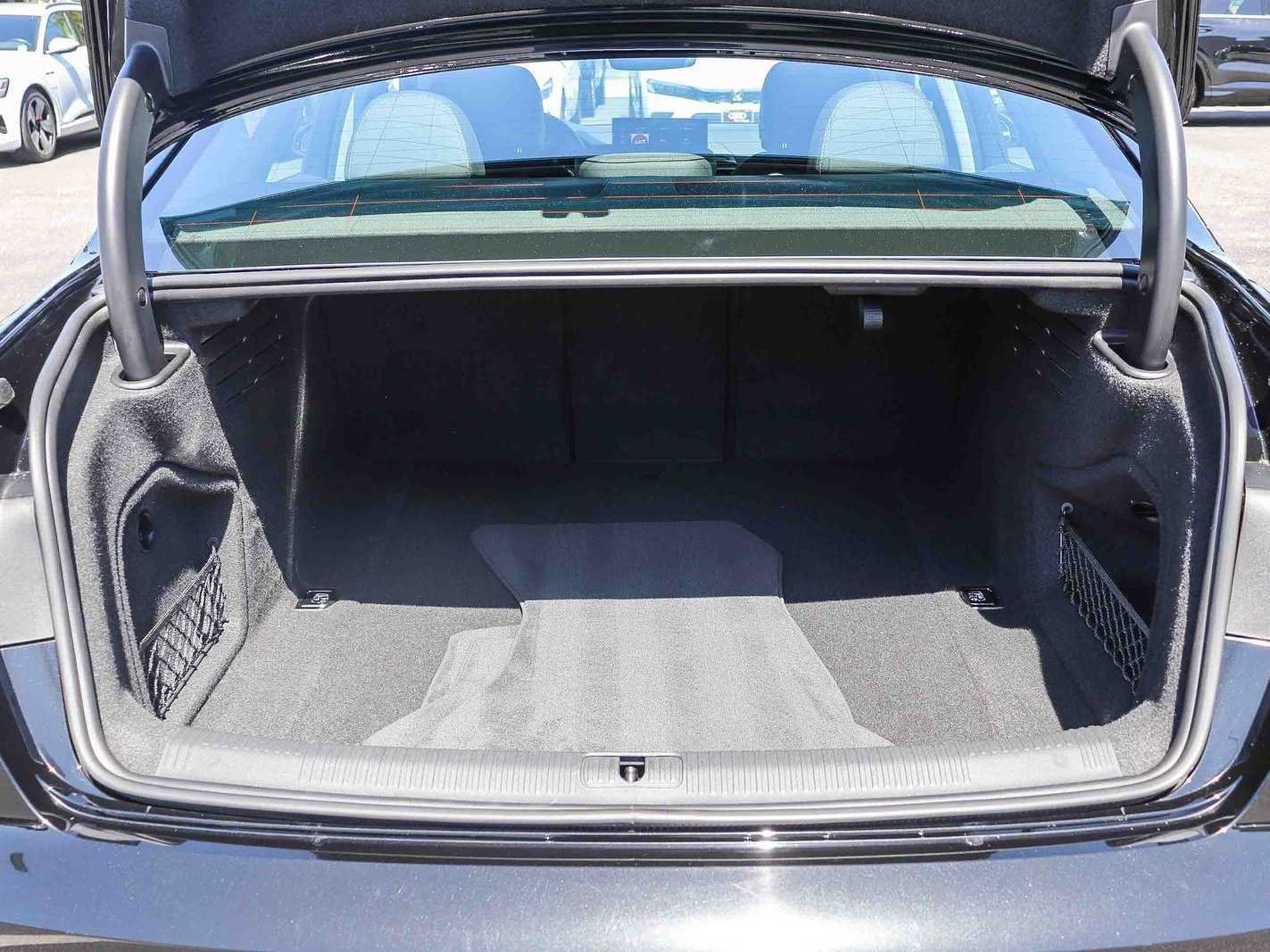 Used 2024 Audi A4 2.0T Premium AWD/4WD image 27