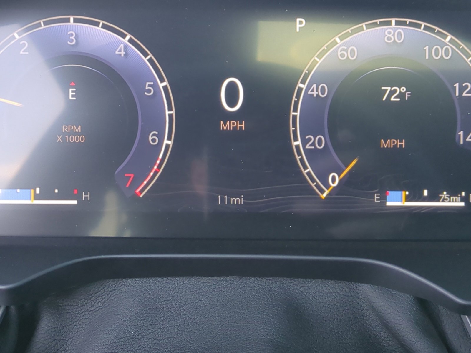 New 2025 Jeep Grand Cherokee Laredo w/ Luxury Tech Group I image 11