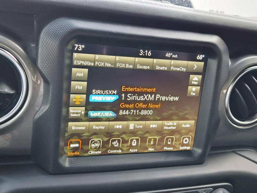 Used 2021 Jeep Wrangler Unlimited Sahara image 33