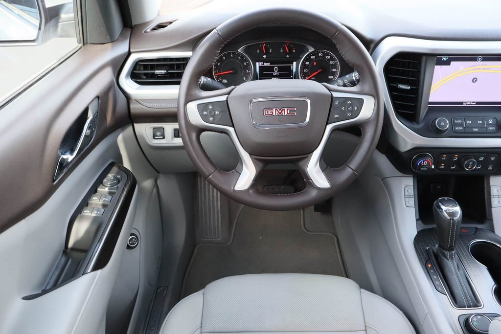Used 2018 GMC Acadia SLT image 22