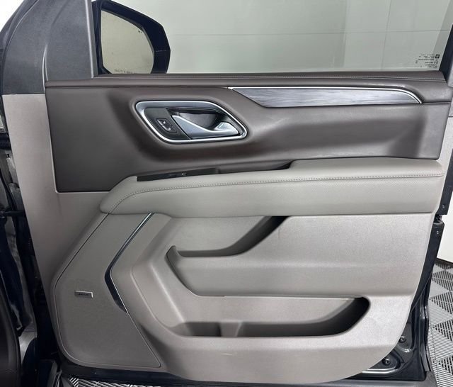 Used 2023 GMC Yukon XL SLT image 29
