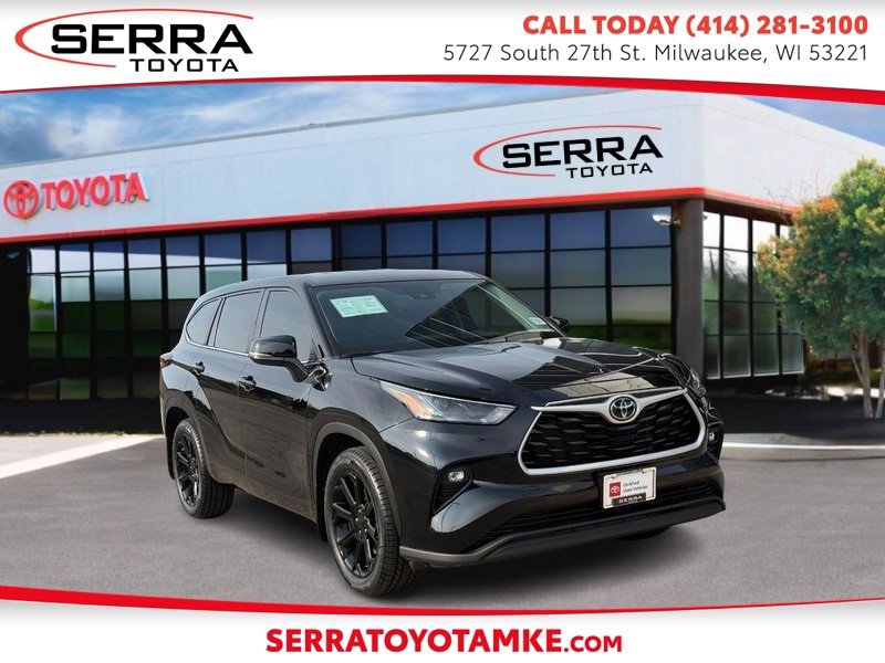 Used 2024 Toyota Highlander LE