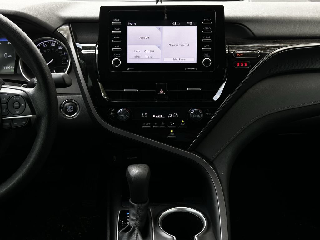 Used 2023 Toyota Camry LE w/ Convenience Package FWD image 15