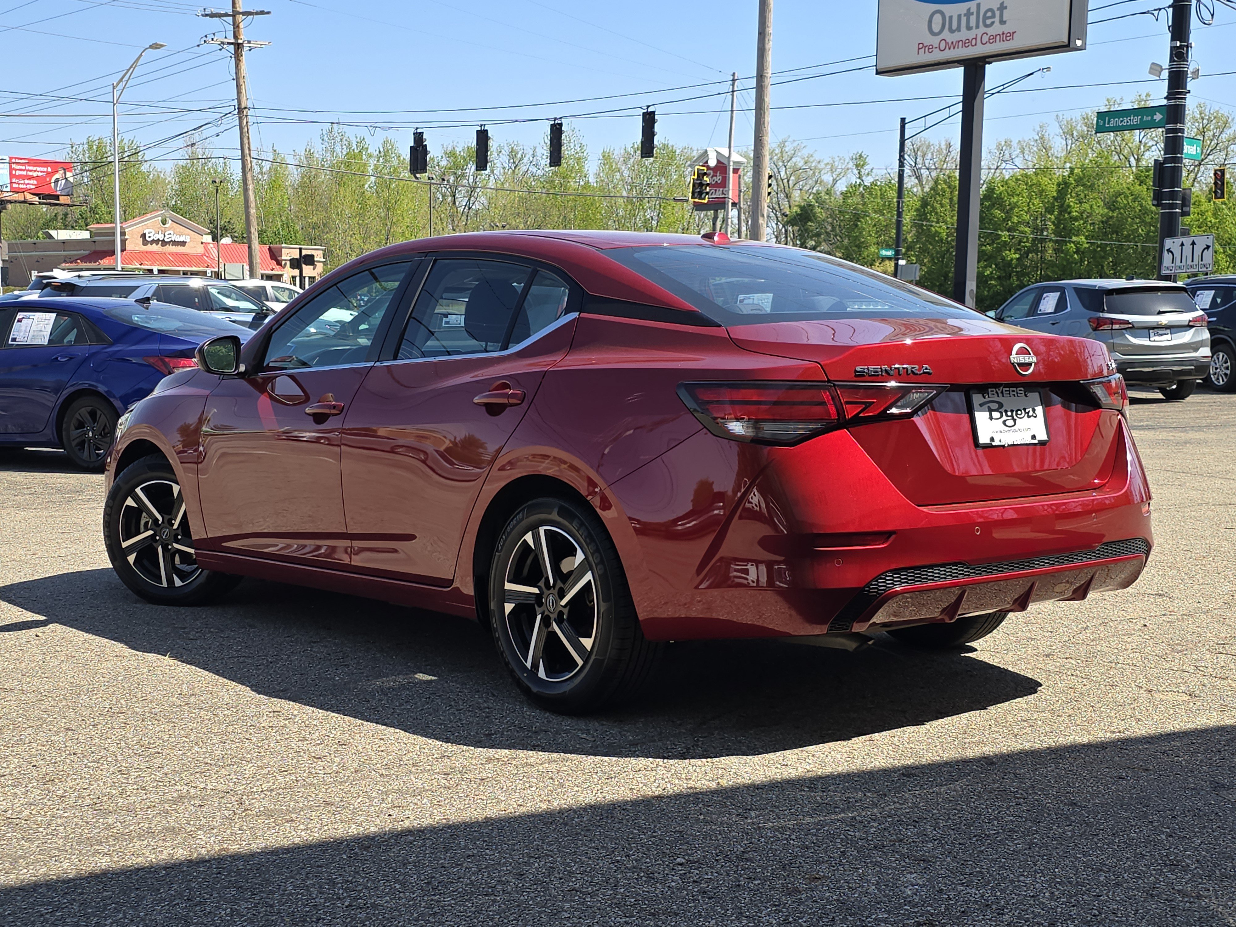 Used 2024 Nissan Sentra SV FWD image 5