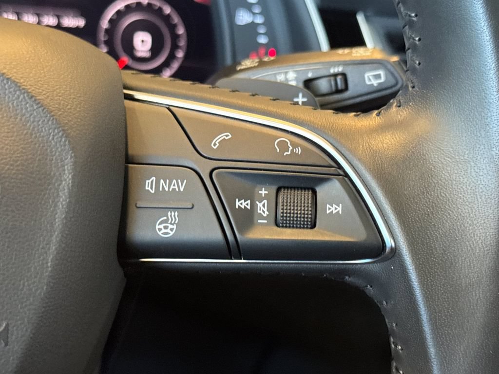 Used 2018 Audi Q7 3.0T Prestige AWD/4WD image 34