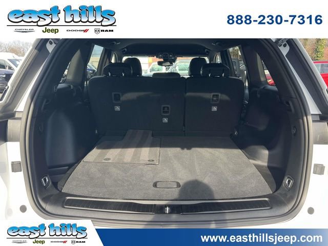 Certified 2024 Jeep Grand Cherokee Limited image 11