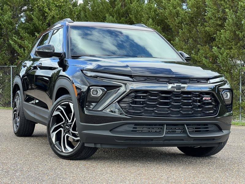 Used 2025 Chevrolet TrailBlazer RS w/ Convenience Package FWD image 47