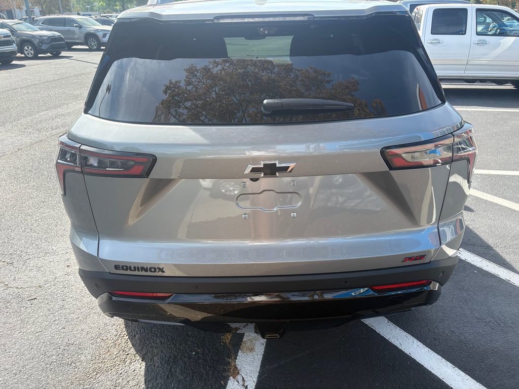 New 2026 Chevrolet Equinox RS w/ Safety and Technology Package image 13