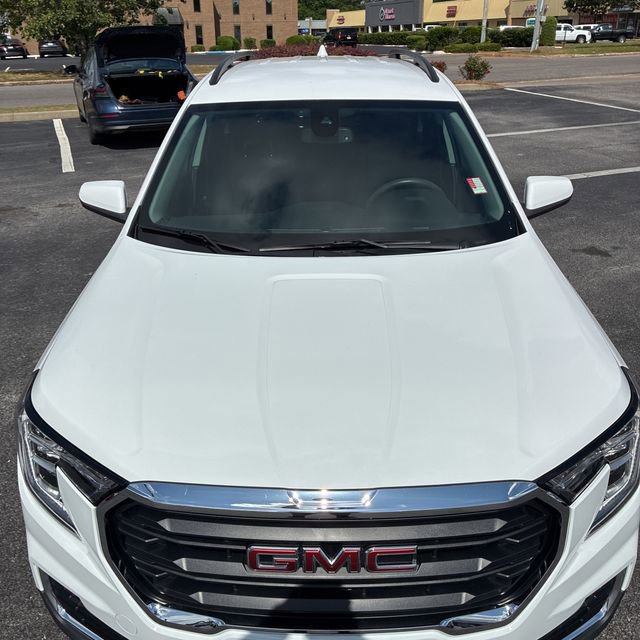 Used 2022 GMC Terrain SLE w/ Driver Convenience Package FWD image 7