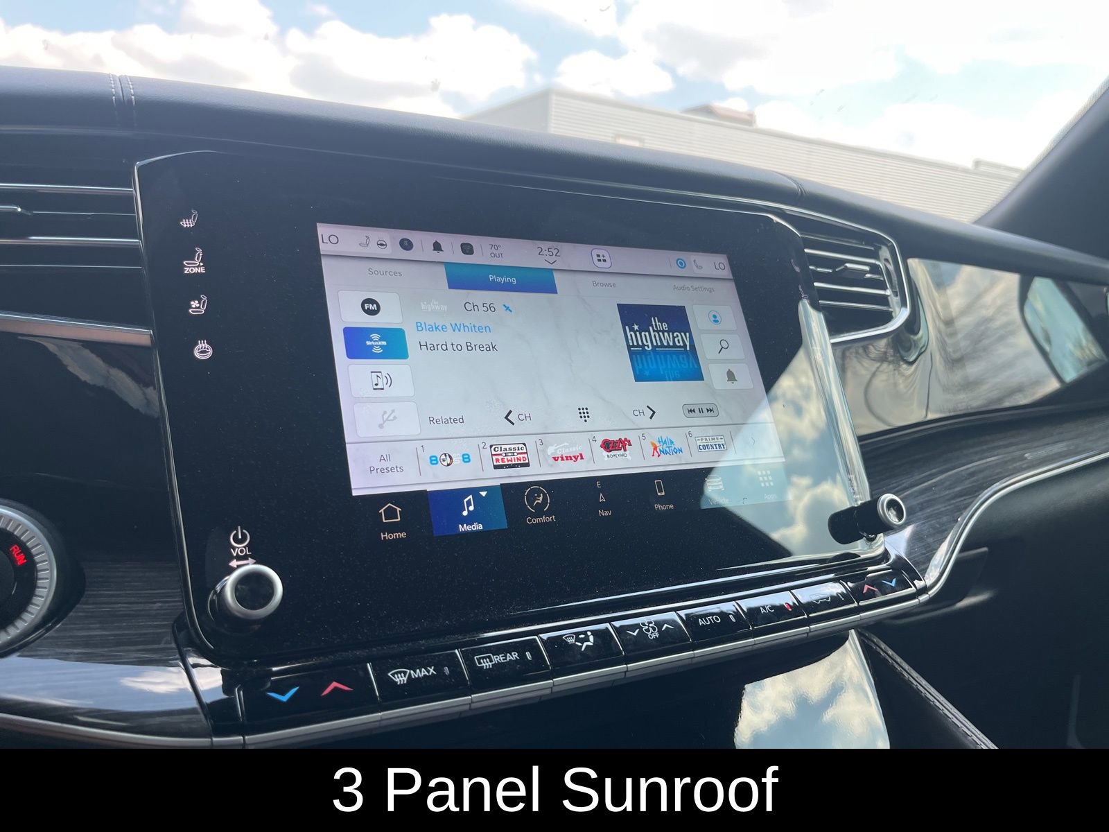 Used 2022 Jeep Wagoneer Series II w/ Premium Group I image 13