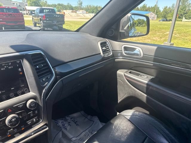Used 2018 Jeep Grand Cherokee Trailhawk w/ Trailhawk Luxury Group AWD/4WD image 21
