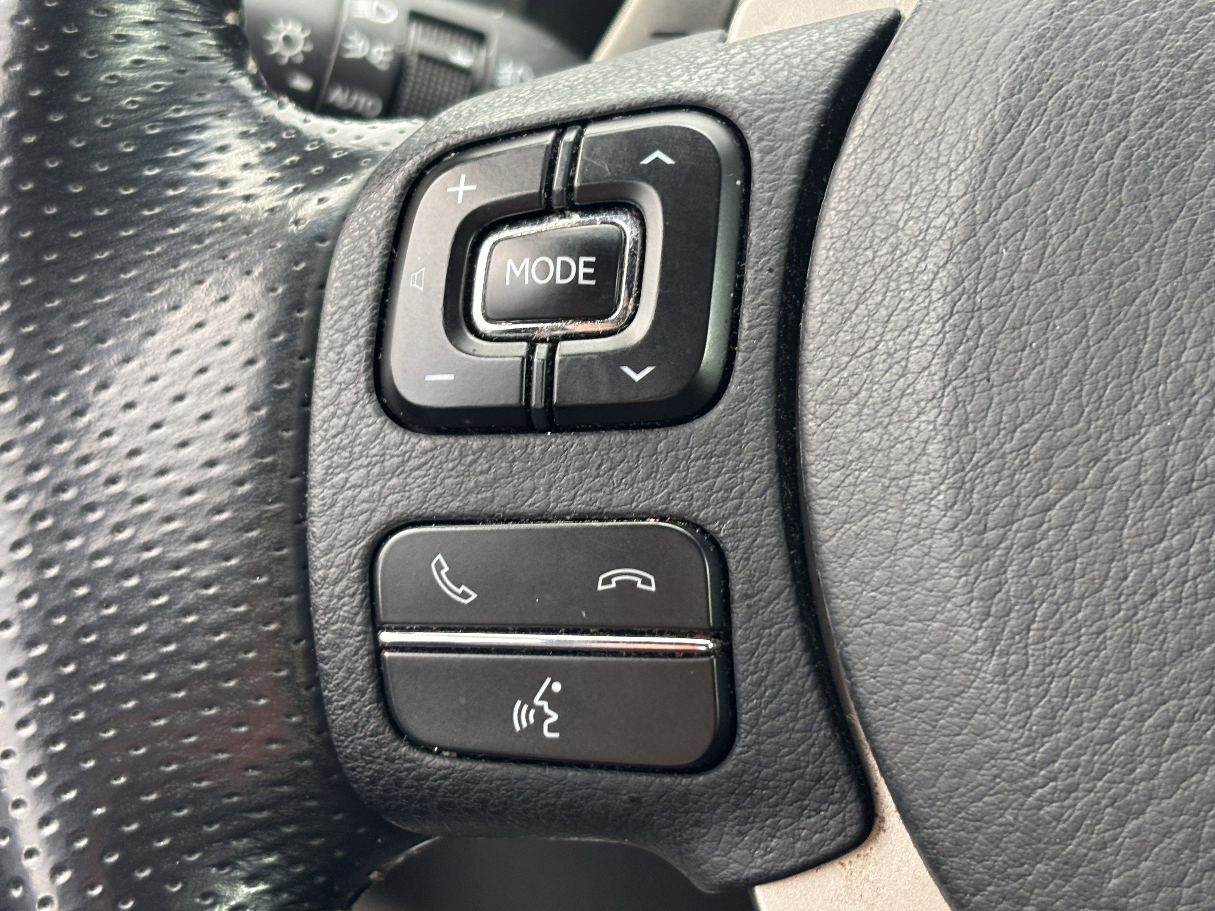 Used 2016 Lexus NX 200t F Sport image 19