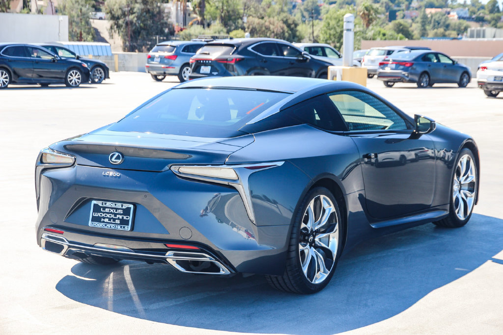Used 2021 Lexus LC 500 Coupe w/ Performance Package RWD image 4