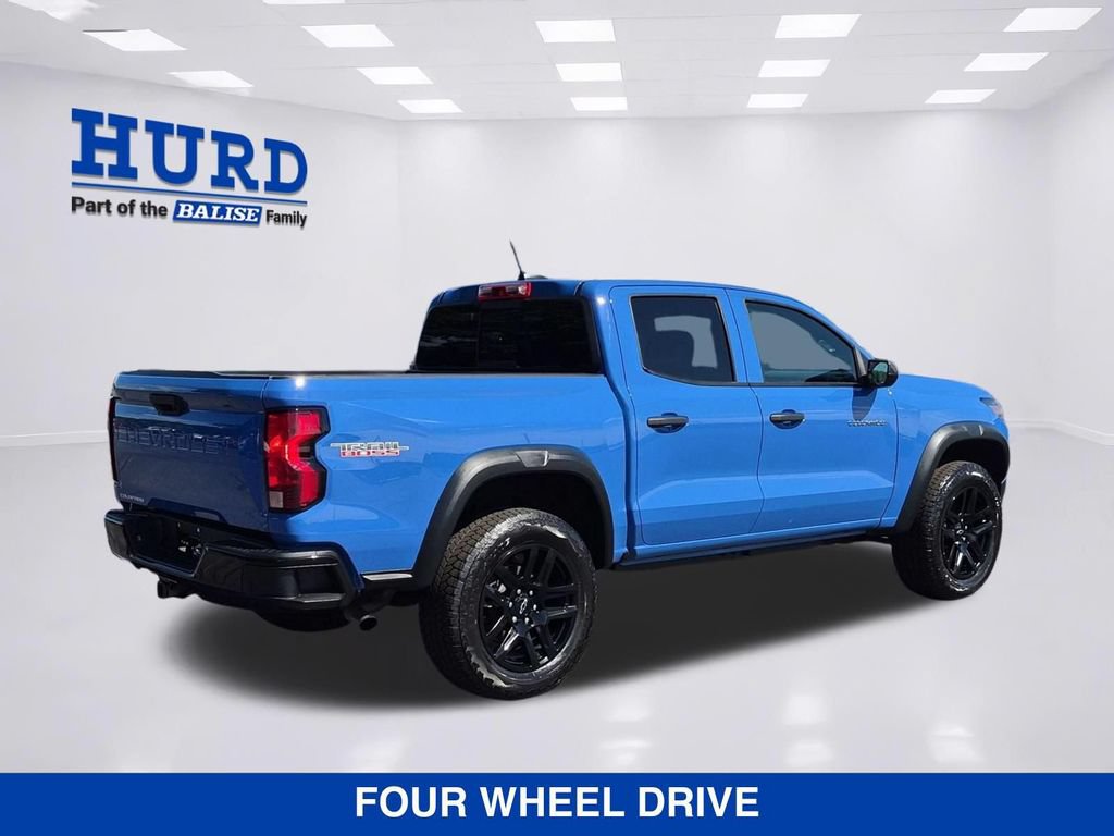 Used 2025 Chevrolet Colorado Trail Boss AWD/4WD image 3