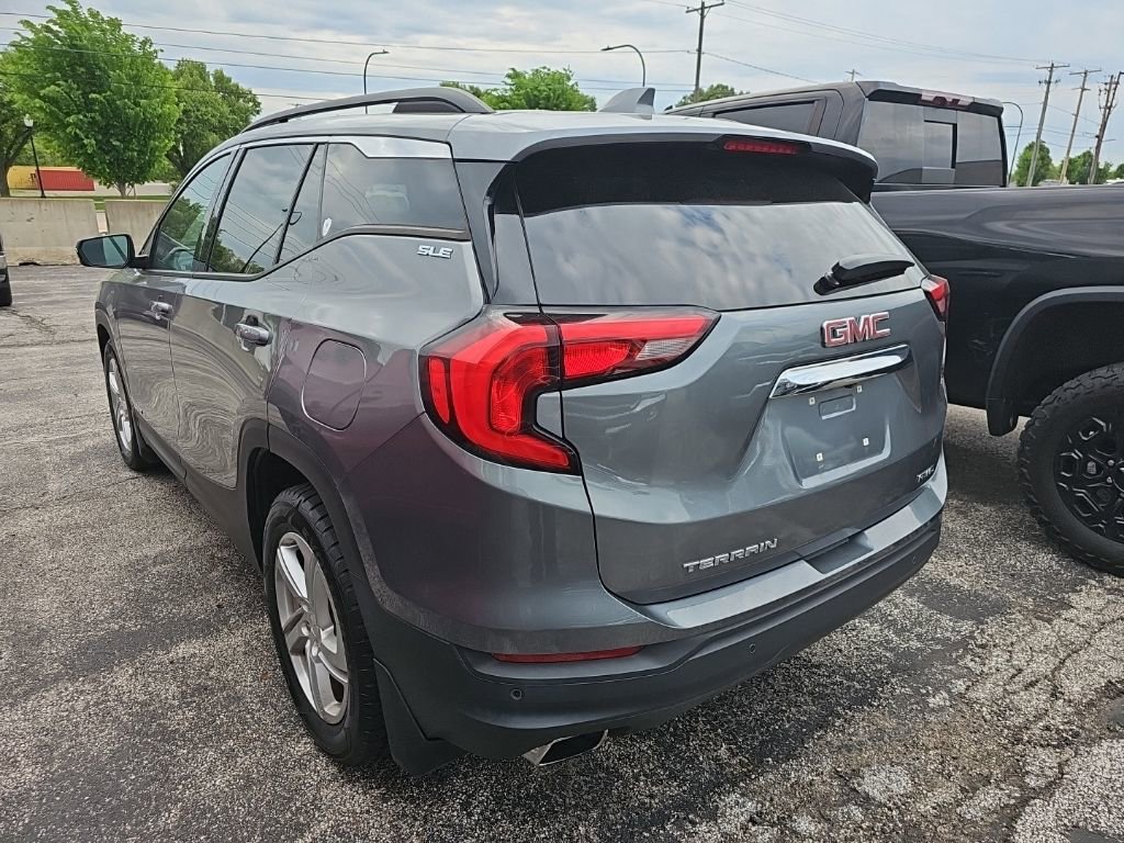 Used 2018 GMC Terrain SLE w/ Driver Convenience Package AWD/4WD image 12