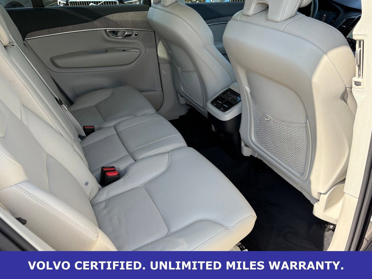 Certified 2023 Volvo XC90 B6 Plus w/ Protection Package Premier AWD/4WD image 33
