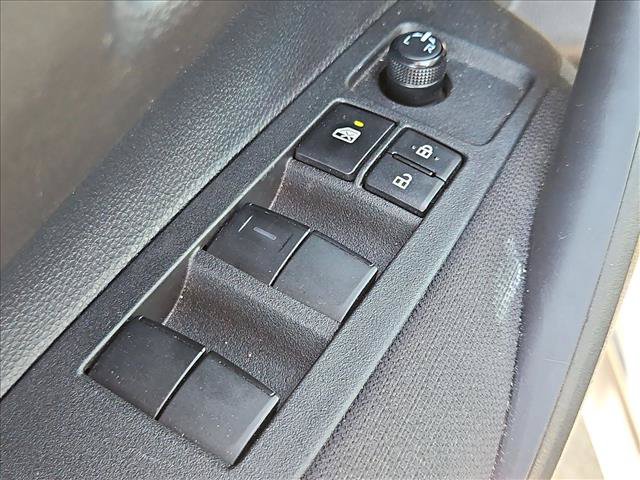 Used 2026 Toyota Corolla LE FWD image 11